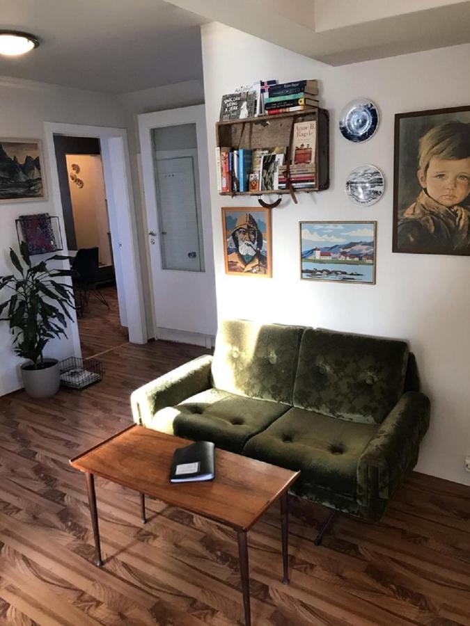 Guesthouse Hvitahusid Akureyri Ngoại thất bức ảnh