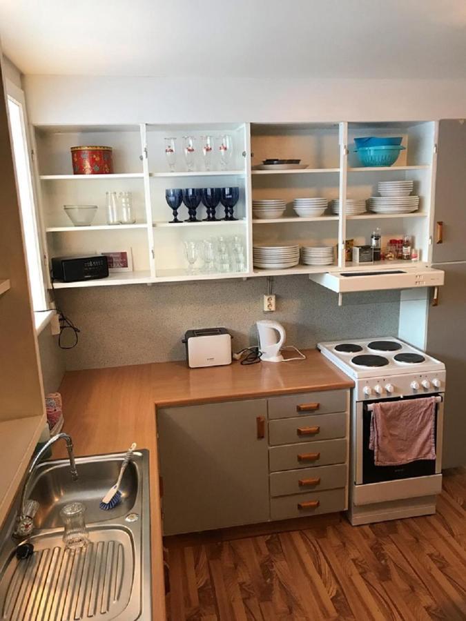 Guesthouse Hvitahusid Akureyri Ngoại thất bức ảnh
